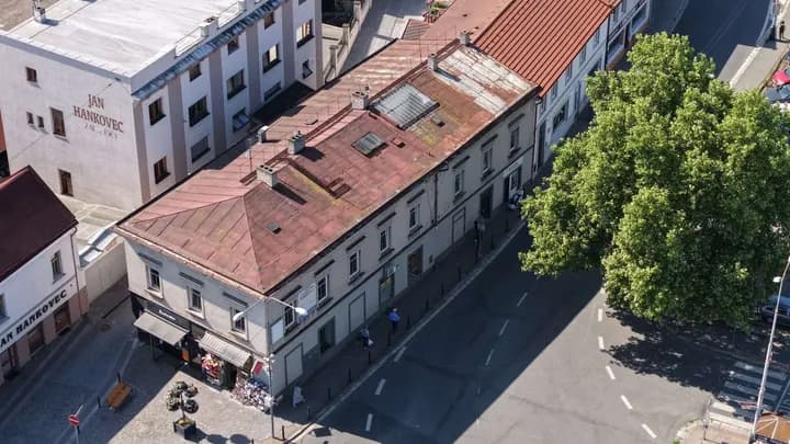 Letecký záběr dokumentované městské zástavby
