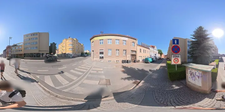 360° záběr uličního prostoru